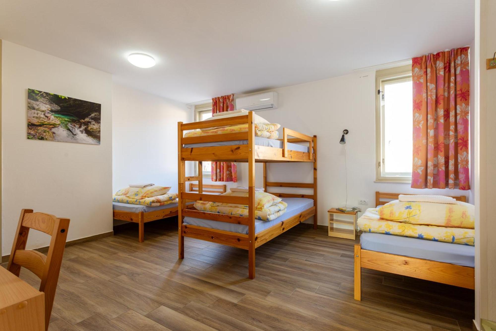 Yapka Rooms Tolmin Room photo